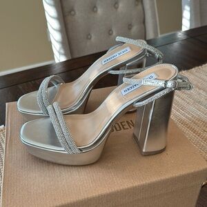 Steve Madden platform heels